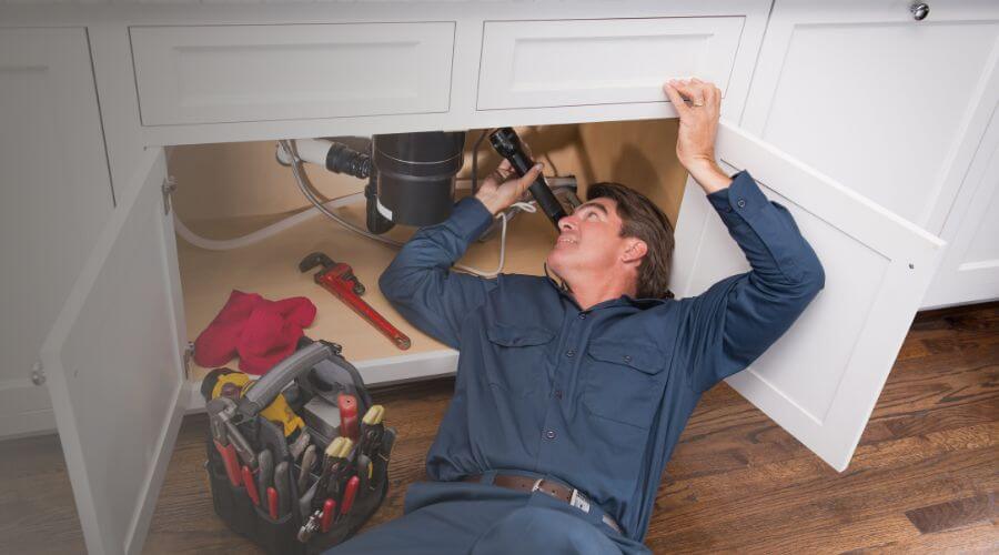 Expert burst pipe repair services in Charter Oak, IA